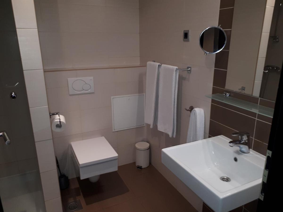 Nitro Rooms Ljubljana Ngoại thất bức ảnh