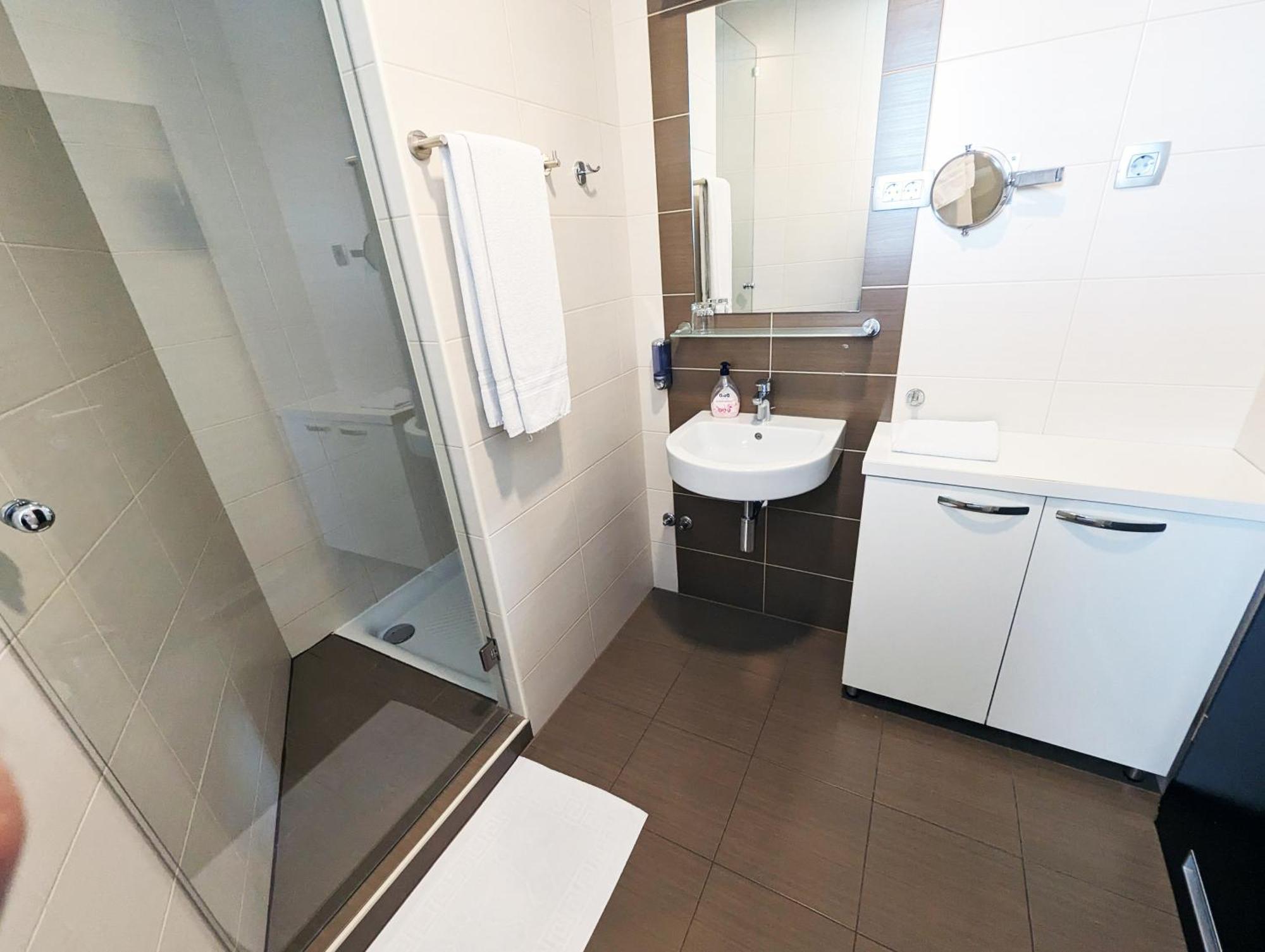 Nitro Rooms Ljubljana Ngoại thất bức ảnh