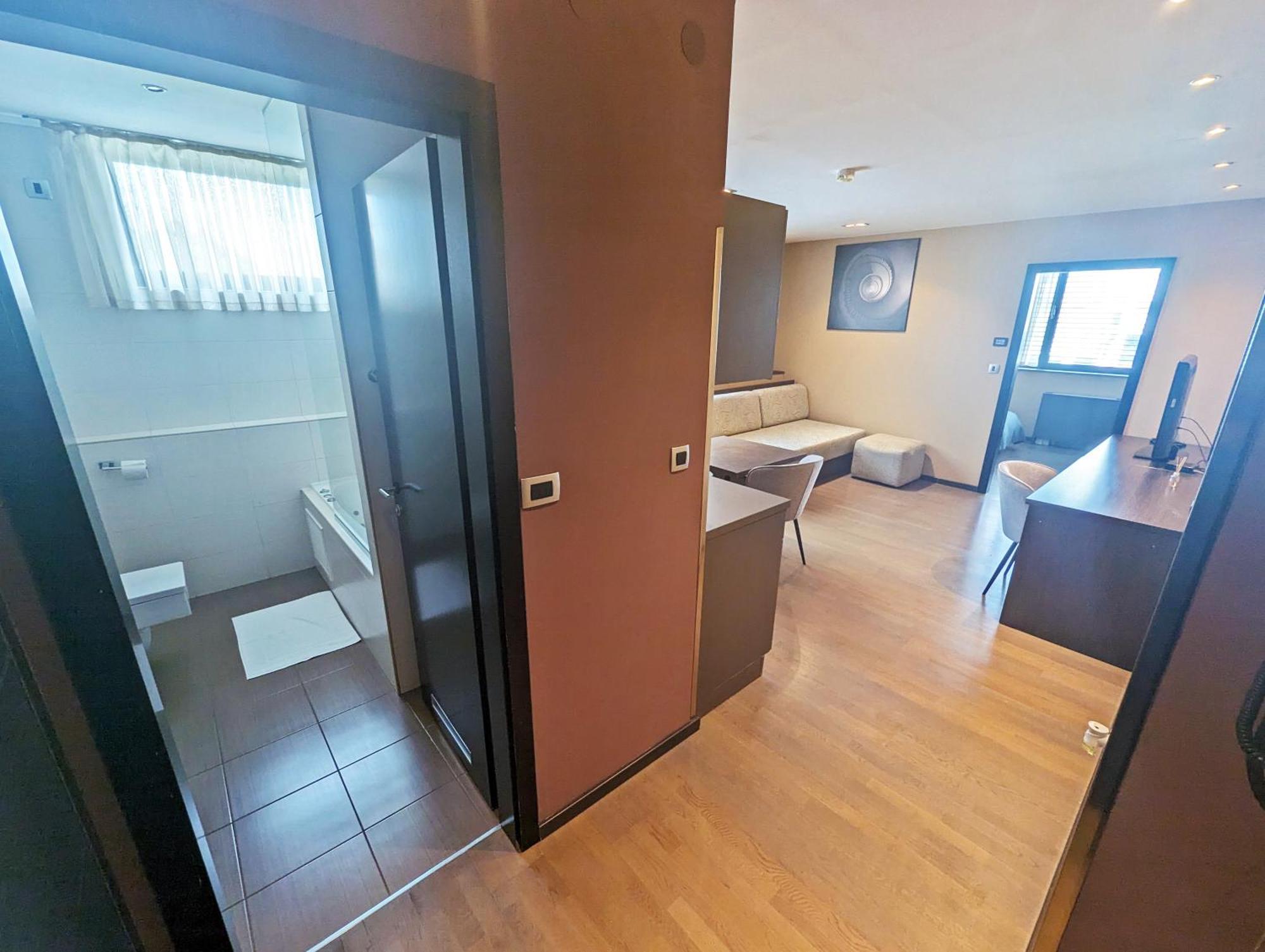 Nitro Rooms Ljubljana Ngoại thất bức ảnh